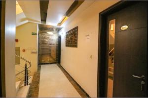 Koupelna v ubytování FabExpress Yug Villa Karol Bagh