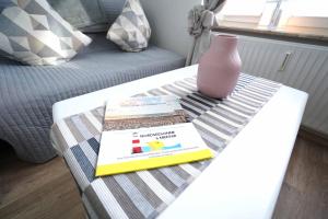 Ein Sitzbereich in der Unterkunft Ferienwohnung Langeoog
