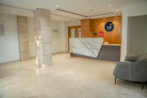 Vstupní hala nebo recepce v ubytování Zip By Spree Hotels Chakan, Pune
