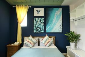 Giường trong phòng chung tại Sleep Box Hostel Phú Quốc