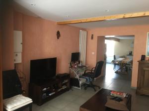 Φωτογραφία από το άλμπουμ του Chambre 2 côté sud chez particulier 1 lit 2 personnes σε Loriol-sur-Drome