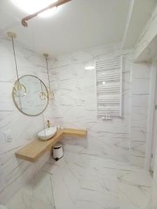 Koupelna v ubytování Rewianka Apartamenty przy samej plaży