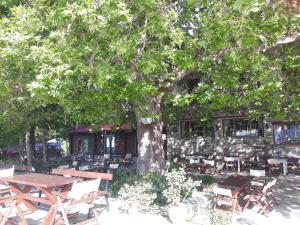 Vonkajšia záhrada v ubytovaní Manthos Mountain Resort & Spa
