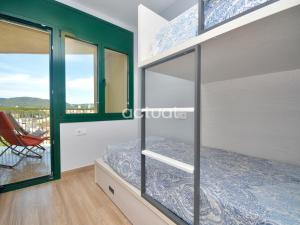 A balcony or terrace at Super Beach 10H