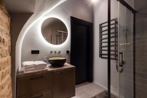 Kopalnica v nastanitvi #stayhere - Historic Vilnius Old Town Chic Studio