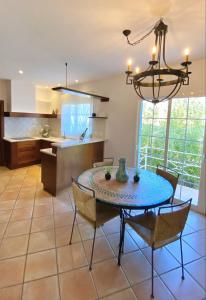 Φωτογραφία από το άλμπουμ του Villa PALMERA σε Sant Jordi