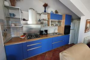 Kuchnia lub aneks kuchenny w obiekcie Apartment Relax for max 5 persons Funtana close to the beach