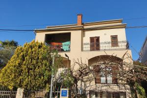 Budynek, w którym mieści się apartament