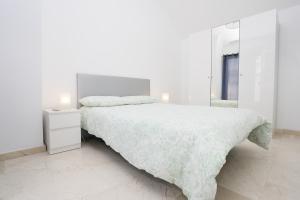 Posteľ alebo postele v izbe v ubytovaní Masvacation HR, 4Room, Terrace, Parking