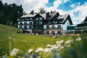 Zgradba, v kateri se nahaja hotel