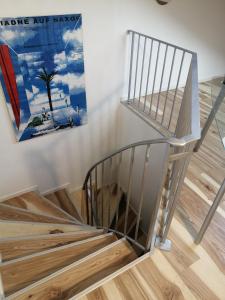 Fotografie z fotogalerie ubytování Elegant terraced house with bicycles, 700 m from the lake, central, like new, quiet, green, children at least 6 a old v destinaci Starnberg