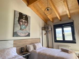 Postel nebo postele na pokoji v ubytování Apartamentos Turísticos VillaCordido Villaframil Ribadeo