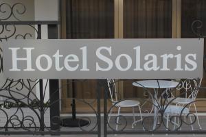 Een certificaat, prijs of ander document dat getoond wordt bij Hotel Solaris
