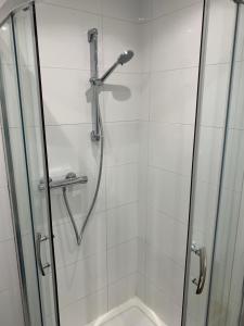 Ένα μπάνιο στο Headingley-Weetwood Stunning apartment set in beautiful grounds +8 φωτογραφίες