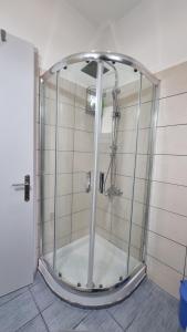 Kylpyhuone majoituspaikassa Villa Kipourio