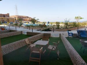 Afbeelding uit fotogalerij van شقه للايجار بورتو السخنه ألعاب مائية فرش مميز فندقي مكيفه in Ain Sokhna