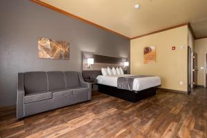 Postel nebo postele na pokoji v ubytování Best Western Plus Portland