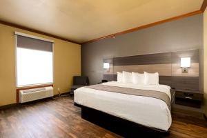 Postel nebo postele na pokoji v ubytování Best Western Plus Portland
