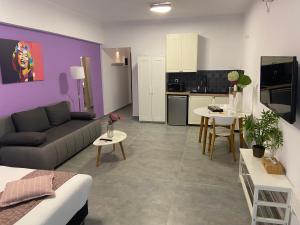 Kuchyň nebo kuchyňský kout v ubytování Connect Suites