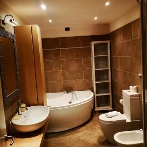 Phòng tắm tại Vista da Sogno +30 ảnh