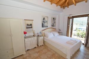 Zdjęcie z galerii obiektu ILIOLOUSTA w mieście Kyparíssion