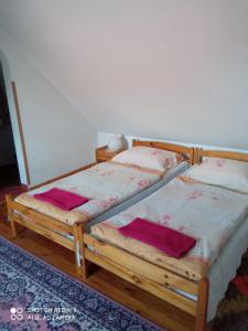 A bed or beds in a room at Agro privat