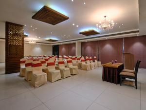 Gallery image of Pride Biznotel Manjusar Vadodara in Vadodara