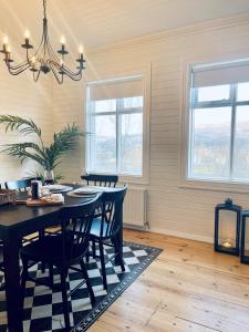 Gallery image of Day Dream Central Akureyri Three Bedroom Apt in Akureyri