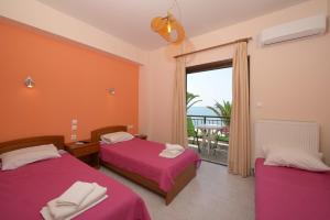 Gallery image of Hotel Akrogiali in Ouranoupoli
