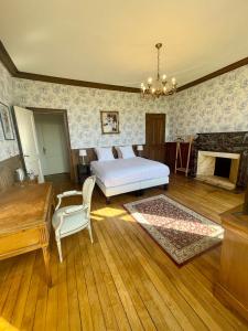 Château du Boulay Morin客房内的一张或多张床位