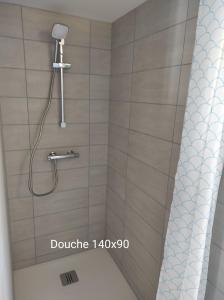 Imagen de la galería de duplex appartement 70m2 atypique au cœur du Mans, en Le Mans 14 fotos más