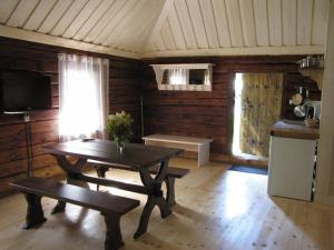 Kuhinja oz. manjša kuhinja v nastanitvi Mandjala Puhketalu - Cottages