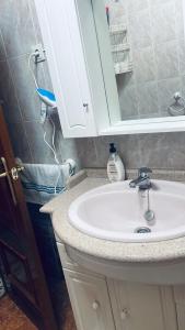 Kúpeľňa v ubytovaní Apartamento Balcón del Tajo + 14 fotografií