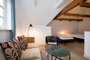 Postel nebo postele na pokoji v ubytování Hotel VANDret + 37 fotografií