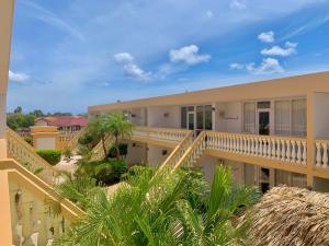 Balkón nebo terasa v ubytování Montana Eco Resort Aruba