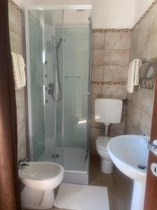 Koupelna v ubytování Albergo al lago