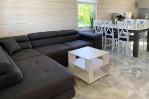 Seating area sa Holiday VIP complex in Wartowo by Kolczewo for 6 persons