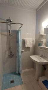 Phòng tắm tại Ionion Apartments