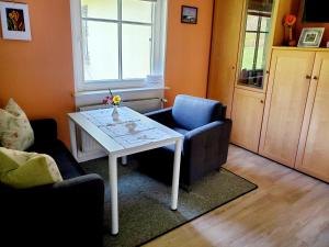 Η κουζίνα ή μικρή κουζίνα στο Ferienwohnung 2 bei Familie Saupe +22 φωτογραφίες