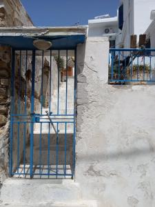 Fotografia z galérie ubytovania NICK APARTMENTS OKEANIS SYROS v destinácii Ermoupoli