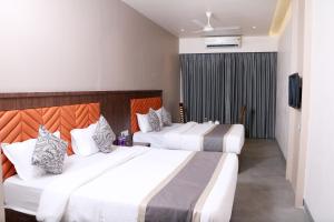 Gallery image of Hotel Park Side in Vasai