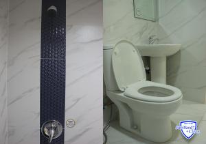 Koupelna v ubytování My Inn Cubao