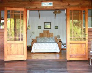 Gallery image of Pear Tree Cottage in Stormsrivier