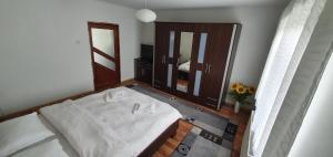 Fotografie z fotogalerie ubytování Casa Alex si Daiana v destinaci Oršava