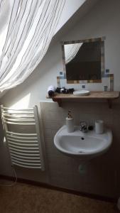 Koupelna v ubytování Atelier Spojovaci