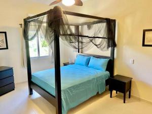 Afbeelding uit fotogalerij van The Cove Apartment Second Floor 5C in Santa Bárbara de Samaná +14 foto's