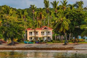 Φυσικό τοπίο κοντά σε αυτή η παραθεριστική κατοικία