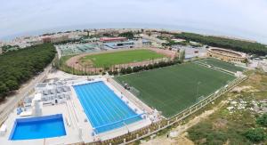 Basen w obiekcie Semi-detached Adosado con Encanto -130 m2 - WiFi 600 Mb - Piscina Comunitaria - Patio Privado lub w pobliżu