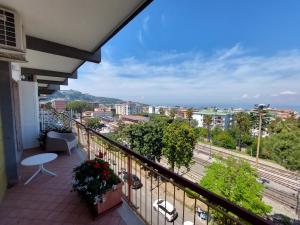 Een balkon of terras bij Mistral Luxury Suites