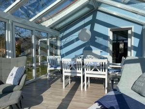 Posezení v ubytování Ferienhaus bei den Kreidefelsen - Ihr Zuhause auf Rügen